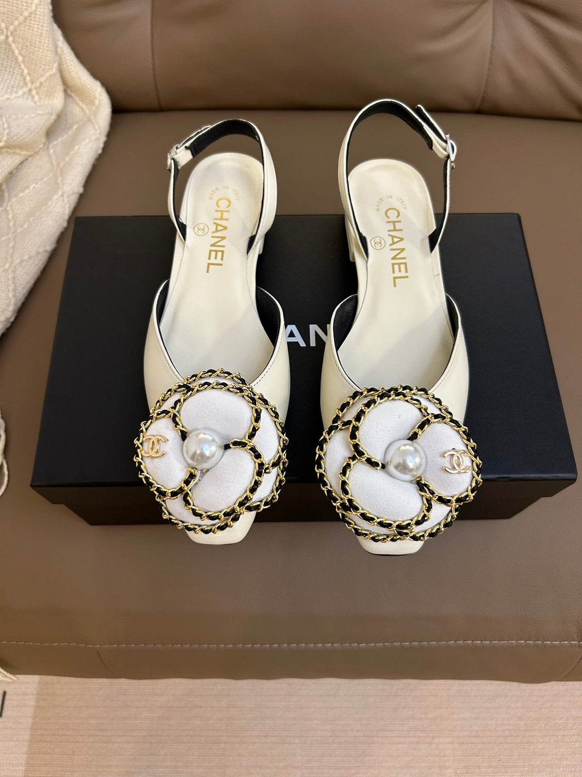 Chanel 2026 Slingback Ballets Flats Camellia Flower Ornament Sheepskin 779282