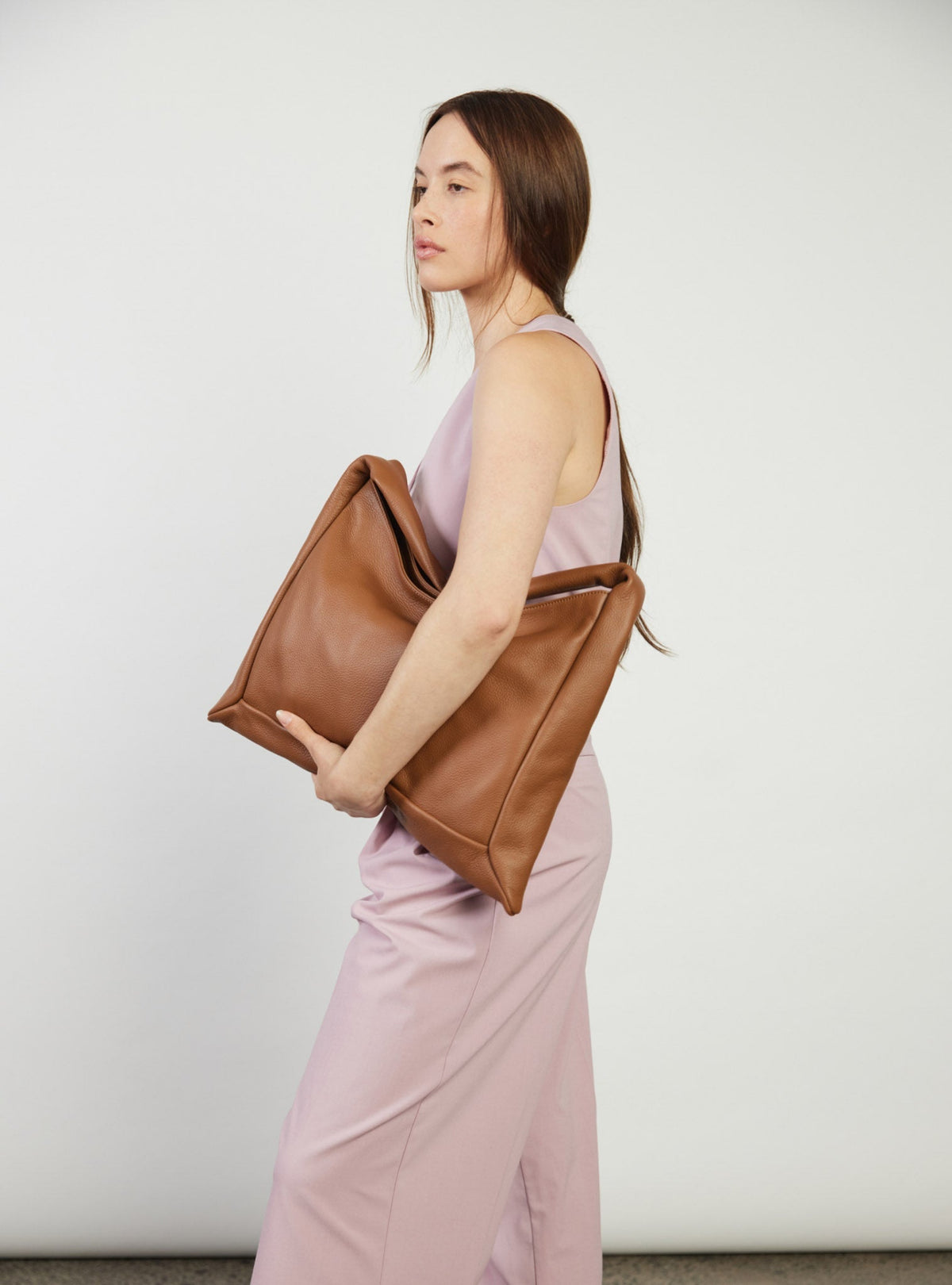 Saben Haze Shoulder Bag Tan Luxe