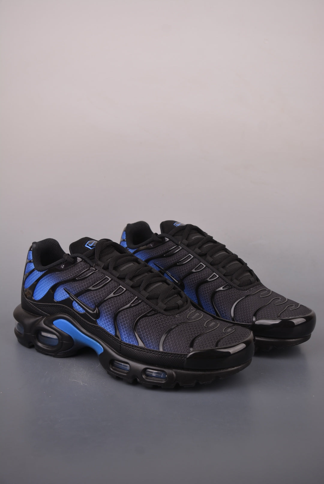 Nike Air Max Plus "Black Blue Crystal"