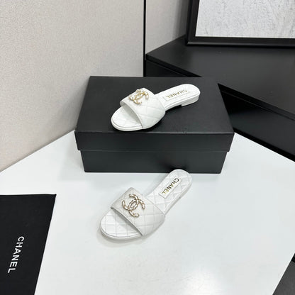 Chanel 2026 Double C Quilted Sandal Tweed Lambskin 894808