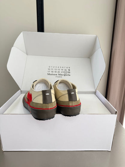 Maison Margiela 2026 Traveller  Sneaker Canvas 929708